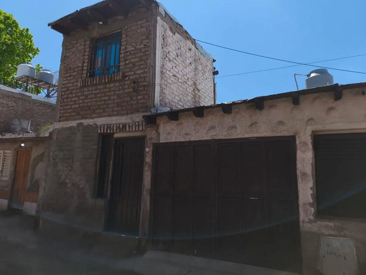 Casa + Dúplex con Renta Activa en Las Heras 4