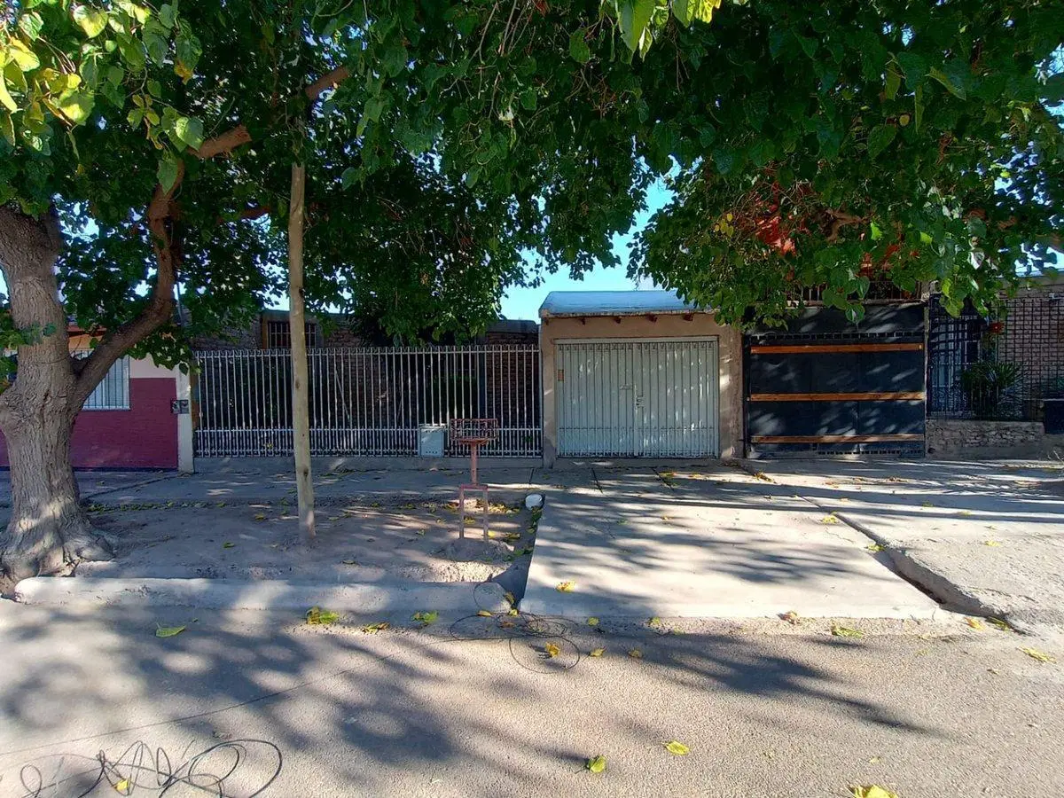 CASA EN VENTA – BARRIO COVIRPOL, LAS HERAS 3