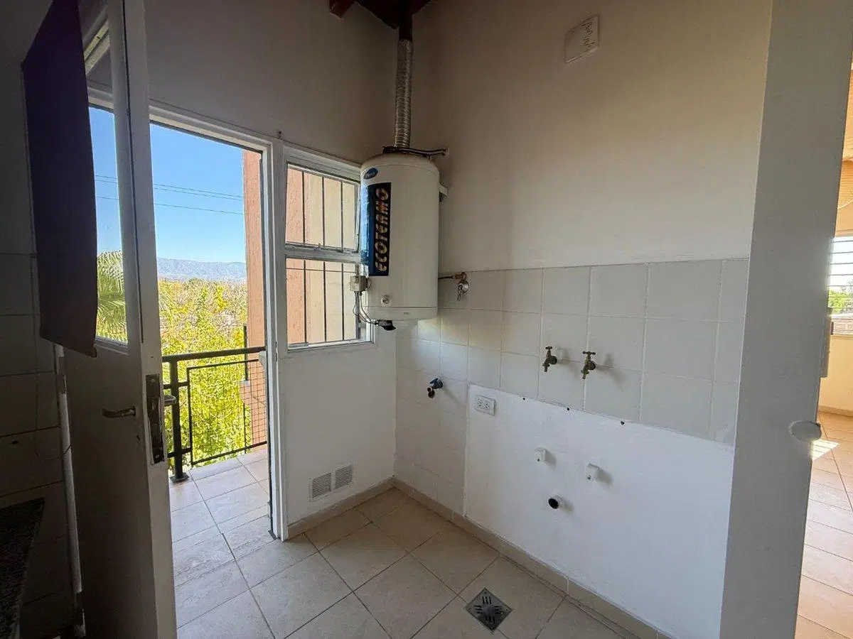 DEPARTAMENTO EN VENTA 2 DORMITORIOS G CRUZ MENDOZA 5