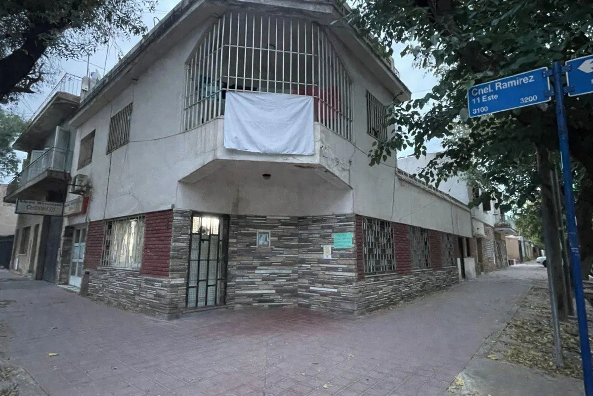 Venta casa esquina 4ta Sección Ciudad Mza 3