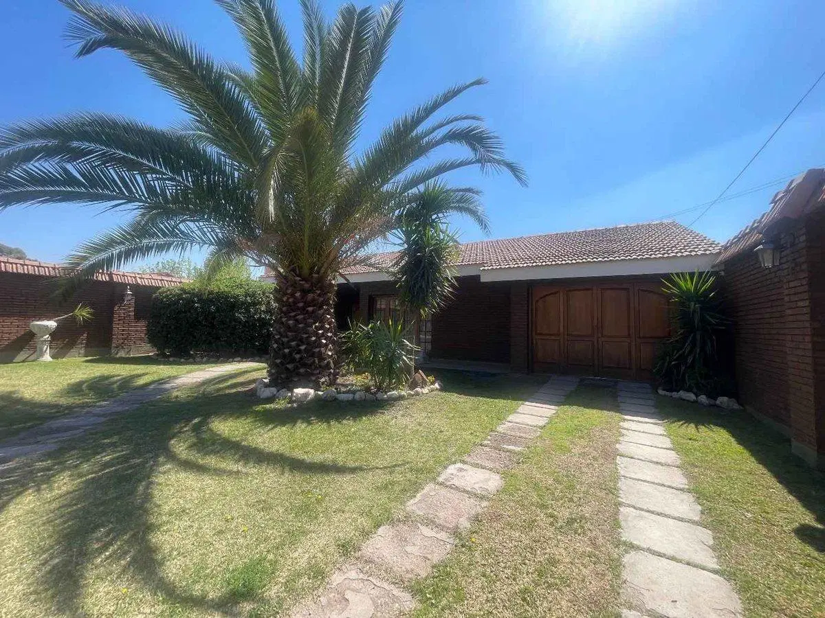CASA EN VENTA 3 DORMITORIOS MAIPU MENDOZA 5