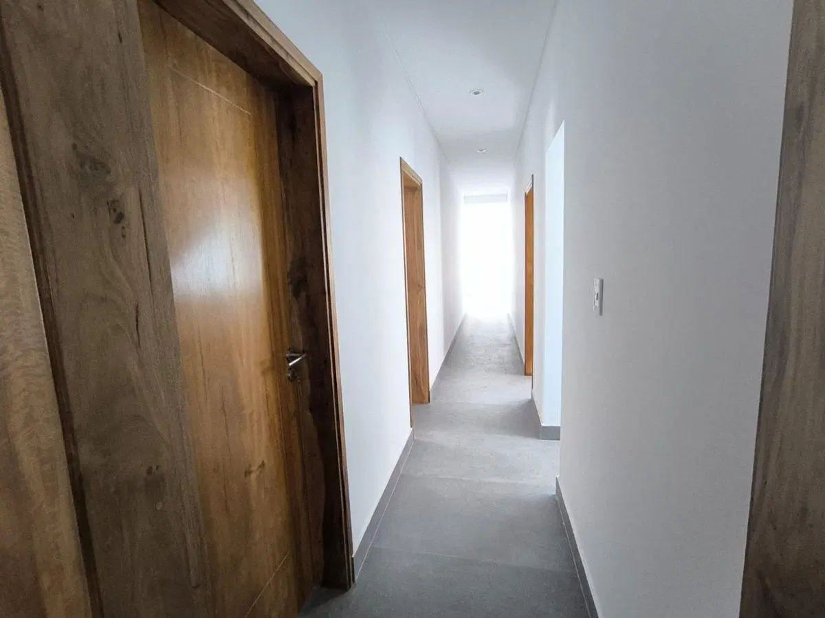 CASA 4 DORMITORIOS 3 BAÑOS B° Estancia Bulnes 4