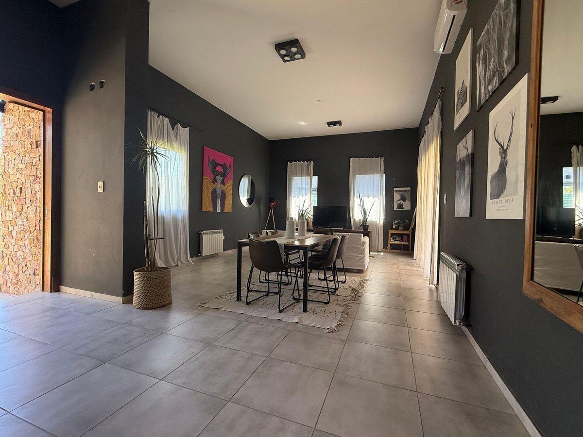 Foto de Casa a la venta en B° MIlcayac 1 Luján de Cuyo, imagen 1