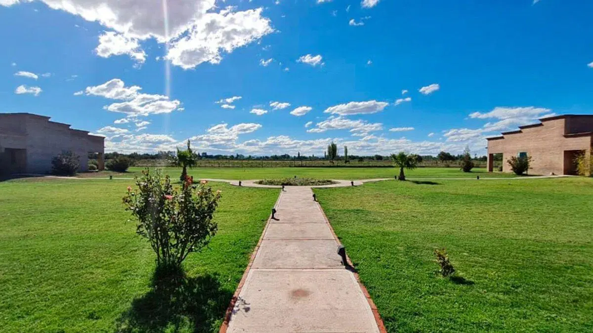 VENTA CASA, FINCA Y LODGE TURISTICO en SAN RAFAEL 3