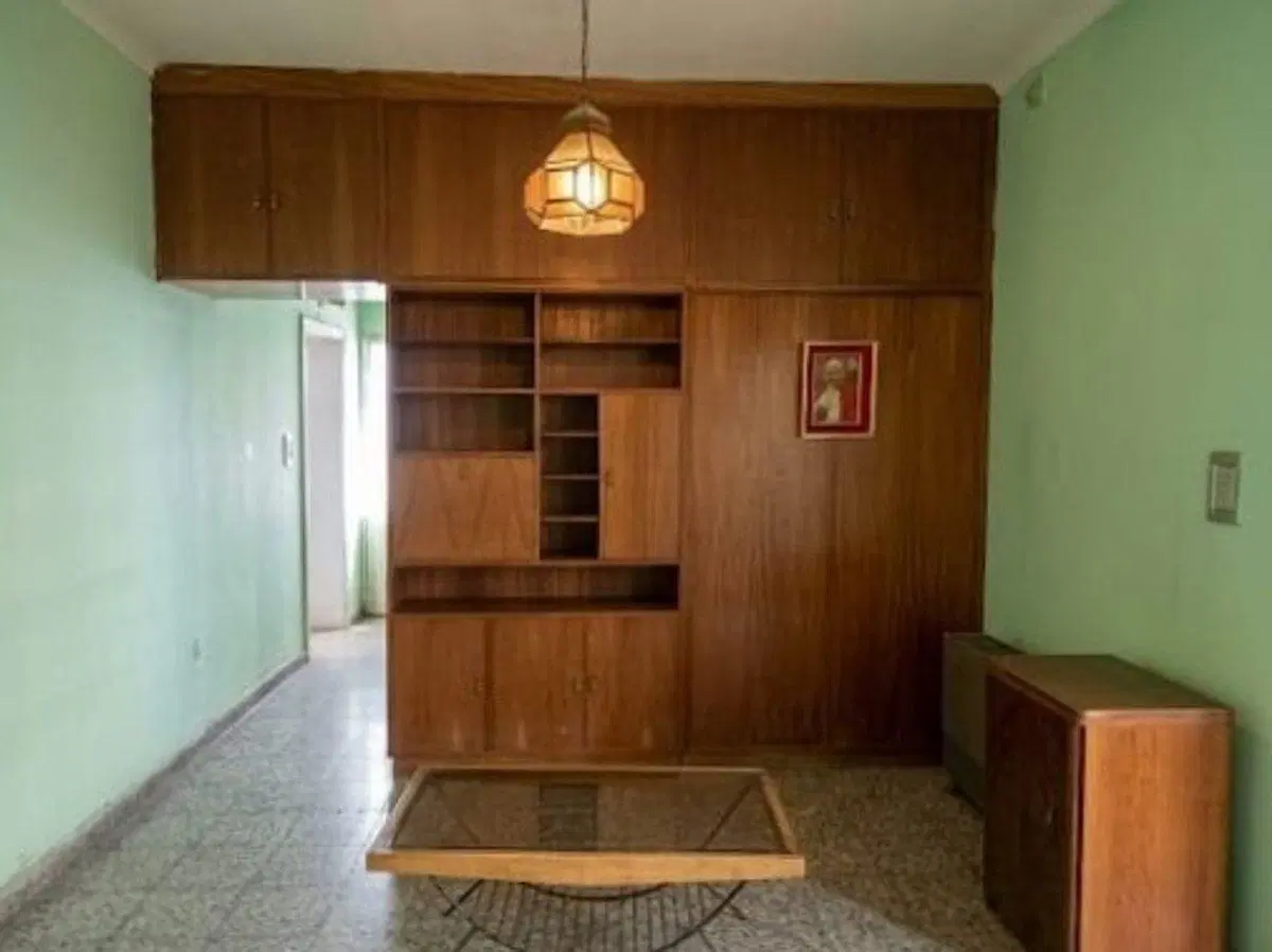 Venta Casa Maipú  2 cuadras de la plaza una planta 5