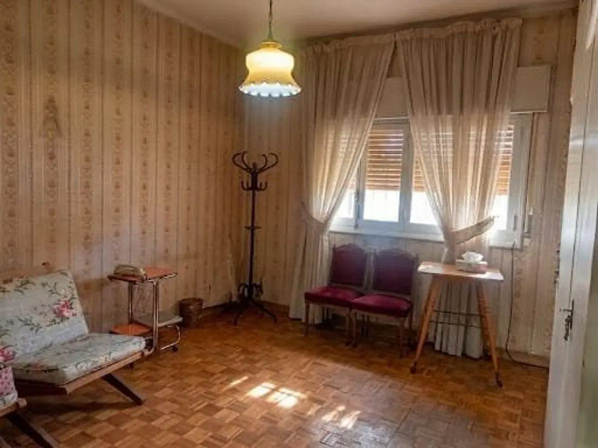 Venta Casa Maipú  2 cuadras de la plaza una planta 8
