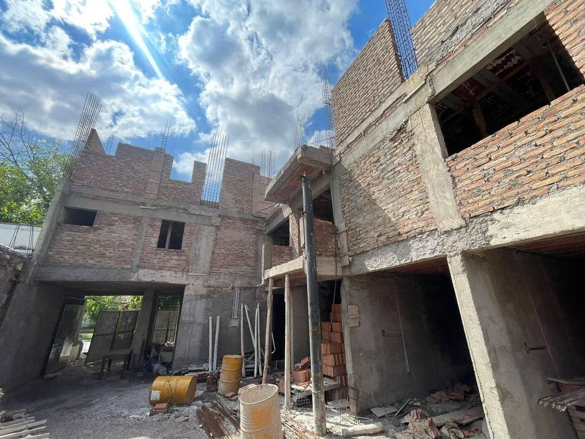 VENTA COMPLEJO DE DEPARTAMENTOS SEXTA SEC MENDOZA 3
