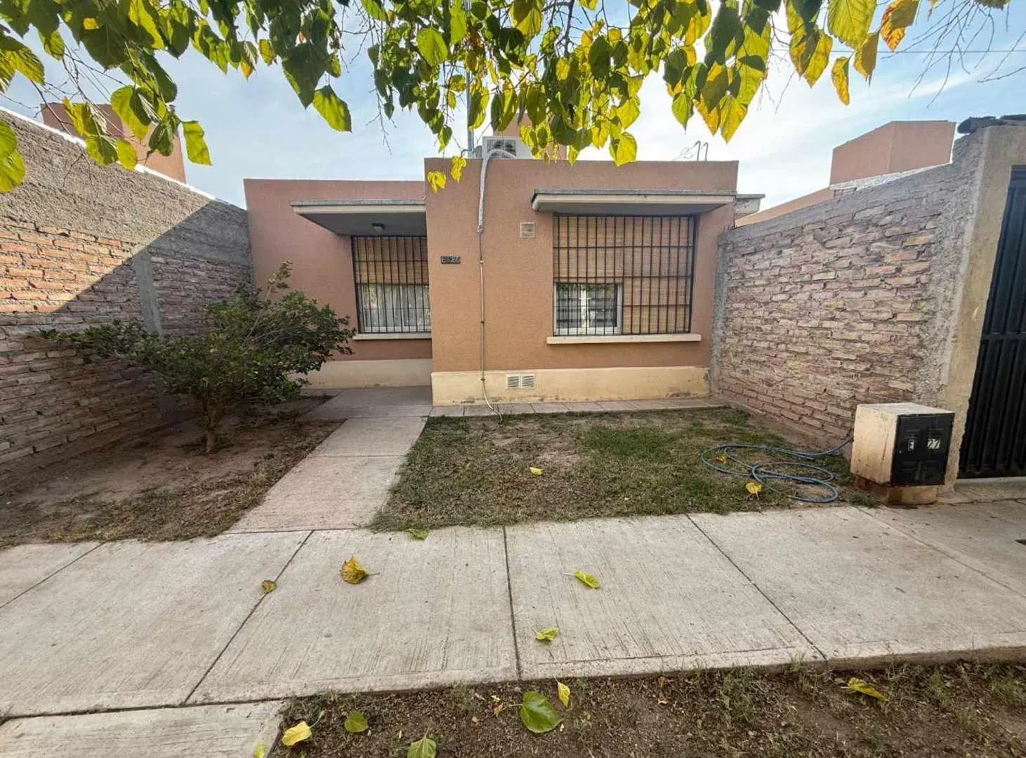 Casa en venta 2 dormitorios con piscina B° ATSA 5