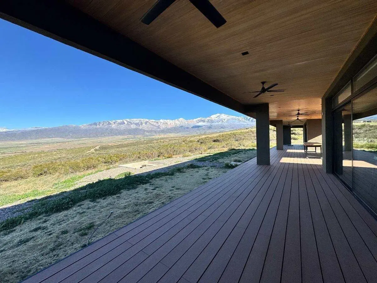 CASA EN VENTA AGUA DE LOS BAYOS TUPUNGATO MENDOZA 2