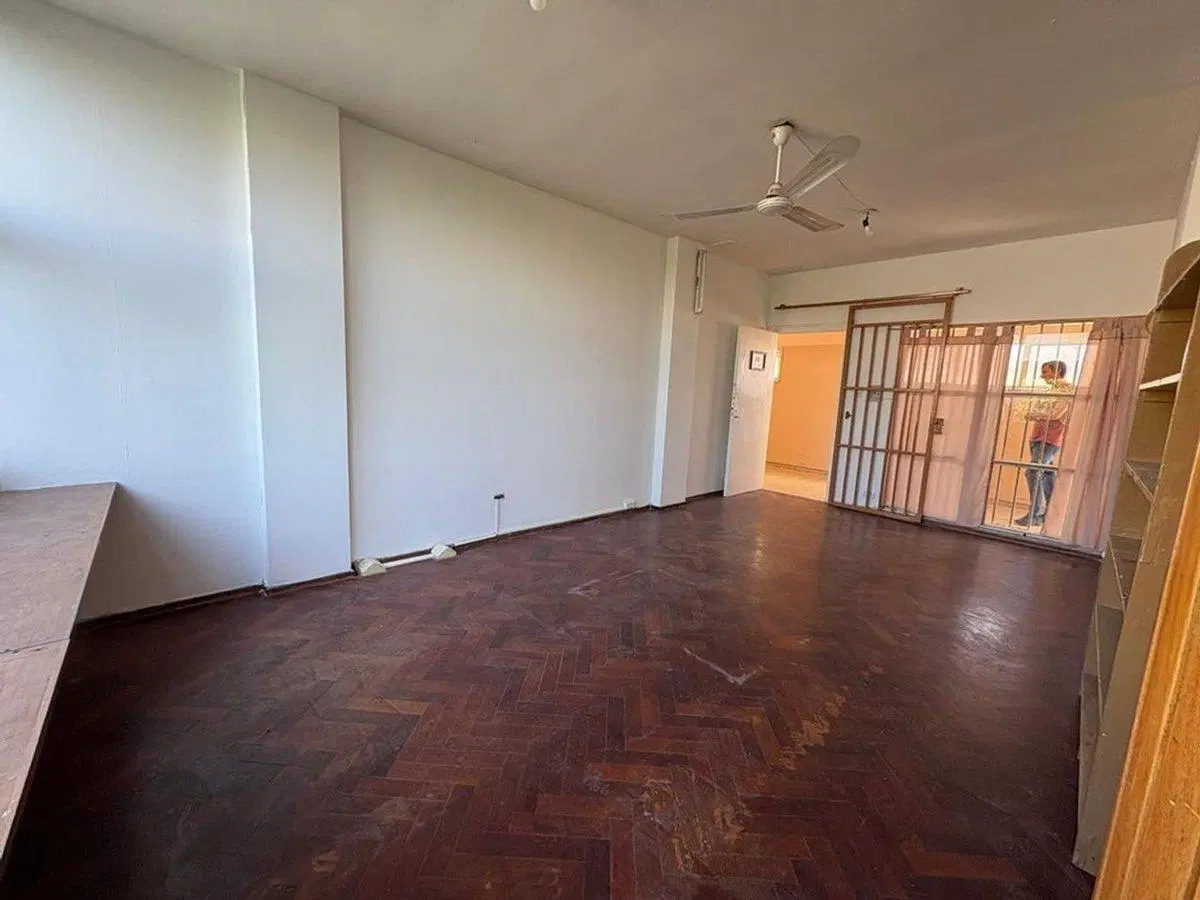 OFICINA EN VENTA CALLE SAN MARTIN, MENDOZA 4