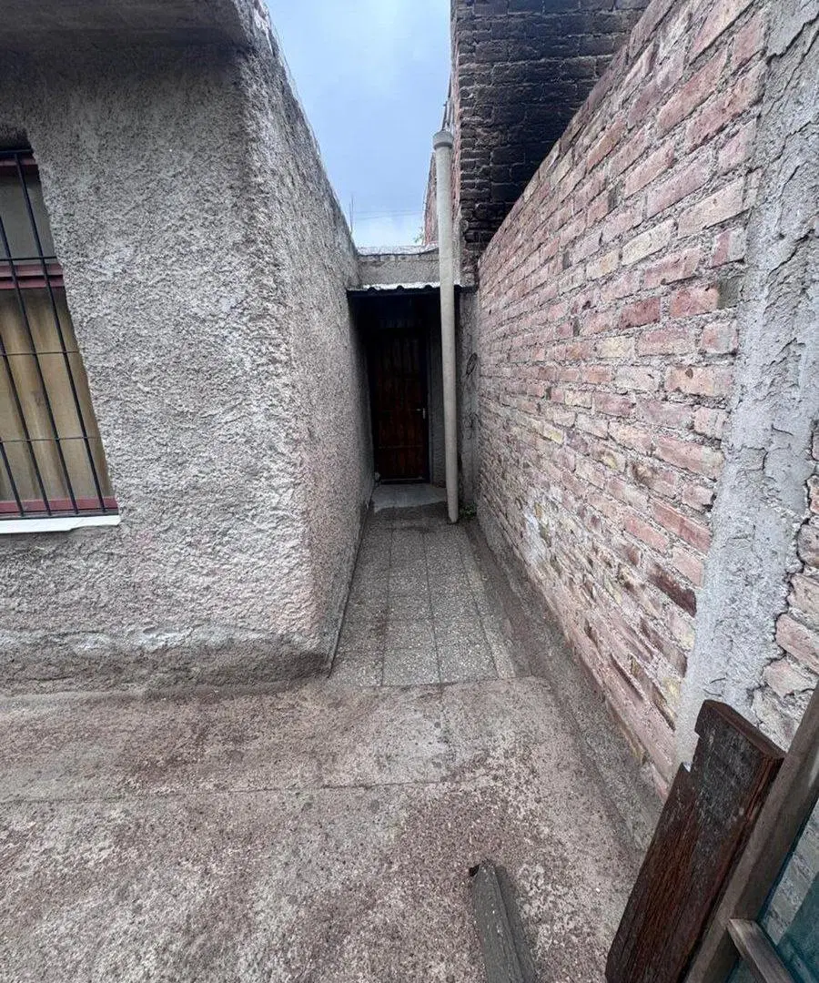 venta de casa calle Marcelo T Alvear Las Heras 4