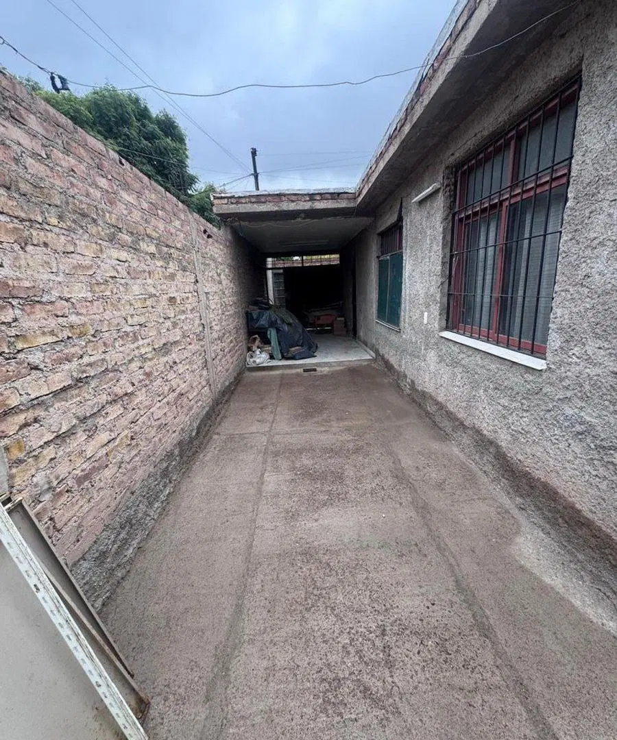 venta de casa calle Marcelo T Alvear Las Heras 8