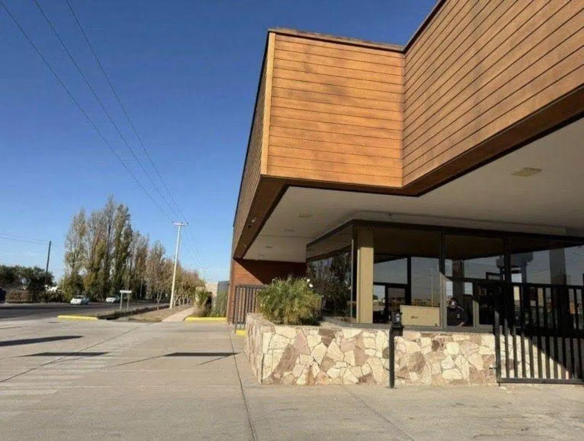 VENTA LOTE BARRIO PRIVADO LA QUEBRADA - LUJAN 2