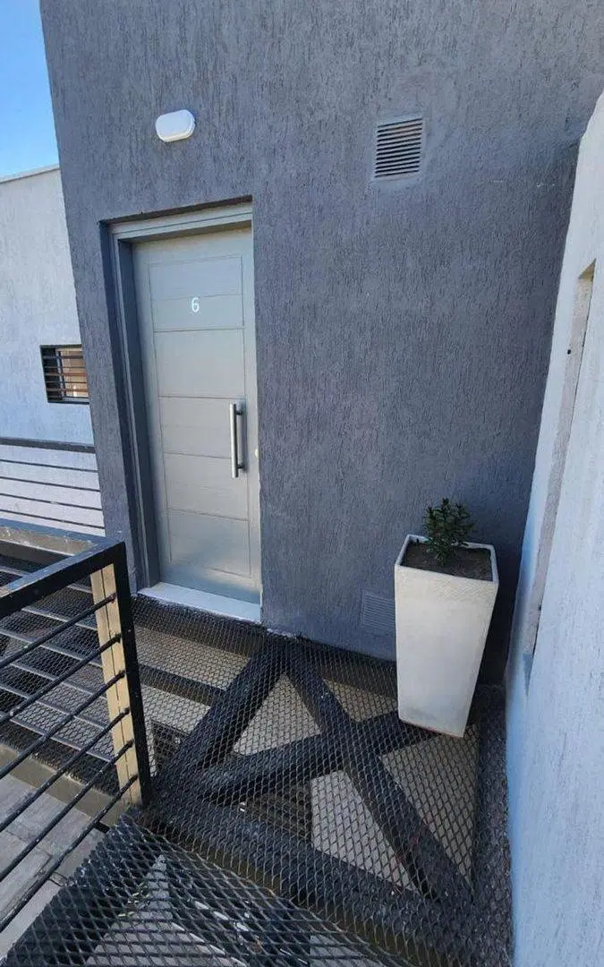 VENTA DEPARTAMENTO 2 DOMITORIOS Y COCHERA 2