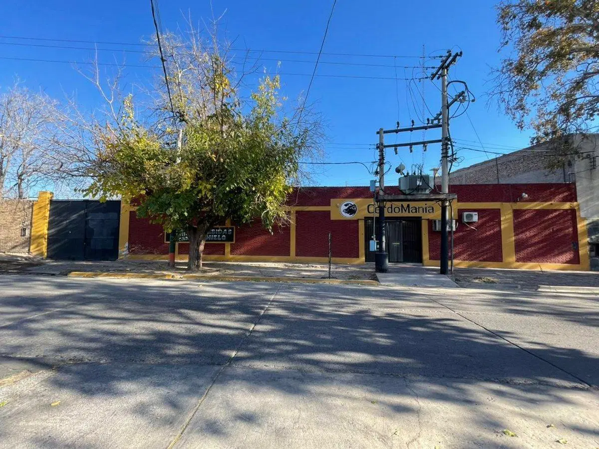 VENTA OPORTUNIDAD INVERSIÓN O RECICLAJE MENDOZA 2