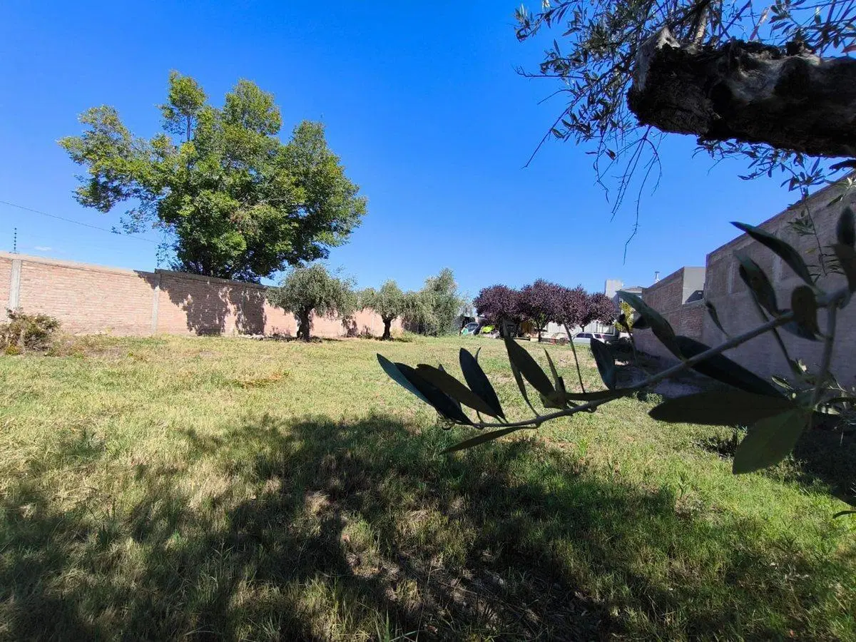 VENTA LOTE BARRIO PRIVADO VALLE ESCONDIDO LUJAN MZ 2