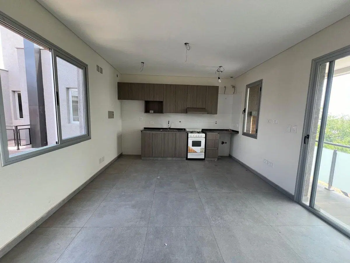 BIENVENIDOS A FIGUEROA ALCORTA 225, GODOY CRUZ 3