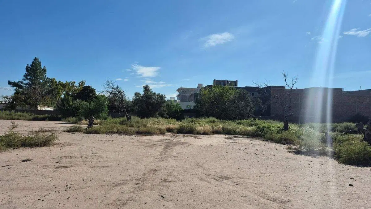 VENTA EXCEPCIONAL LOTE EN GUAYMALLÉN 5