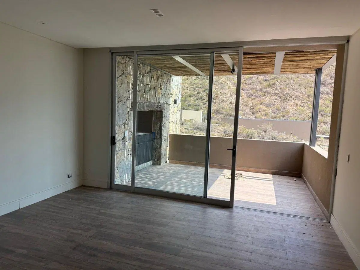 Venta Departamento Barrio Mendoza Norte 3