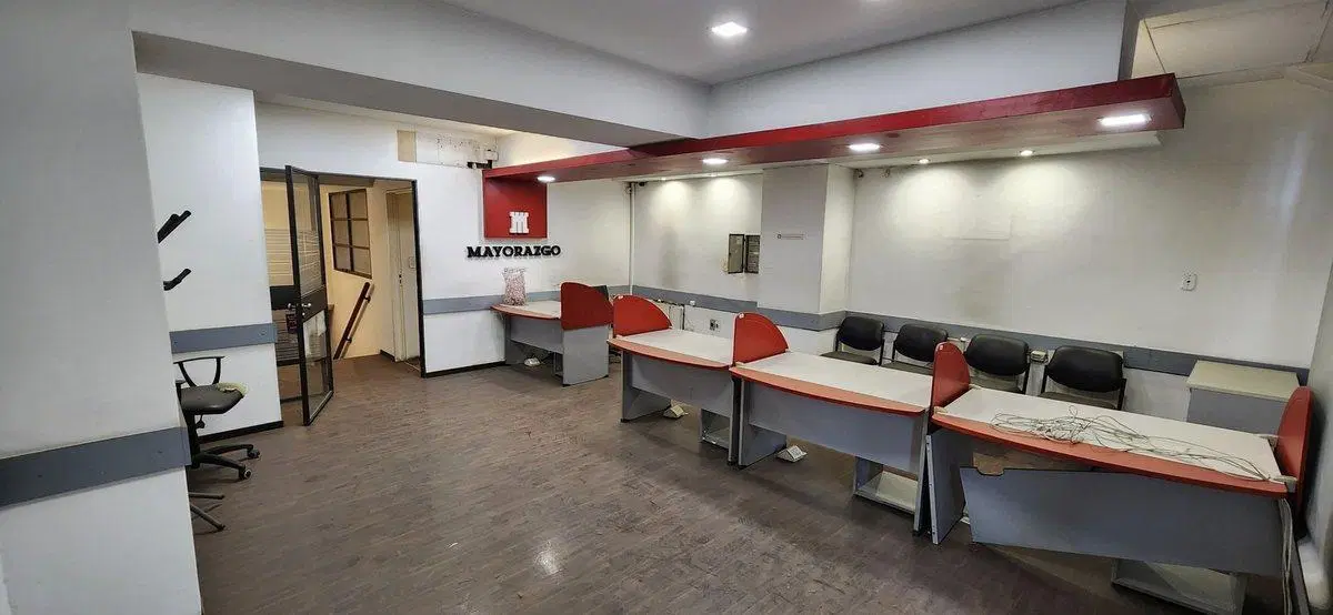 venta oficina local comercial centro mendoza 2