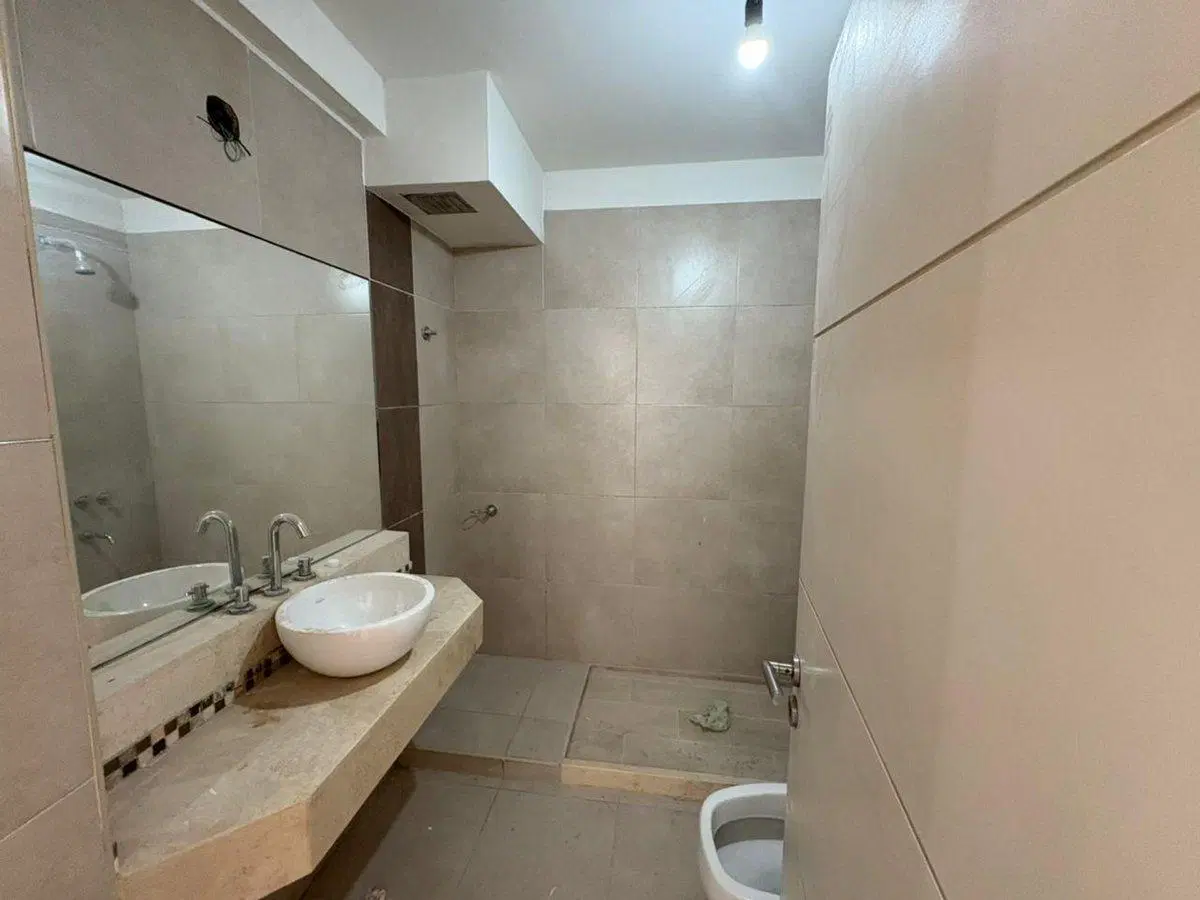 VENTA DEPARTAMENTO 3 HABITACIONES ZONA LAS CAÑAS 5