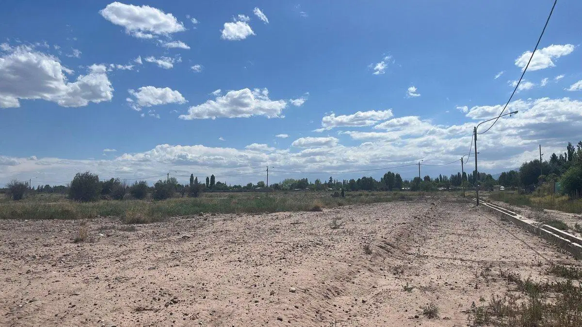 VENTA TERRENO BARRIO SEMIPRIVADO CEPAS DE LUNLUNTA 2