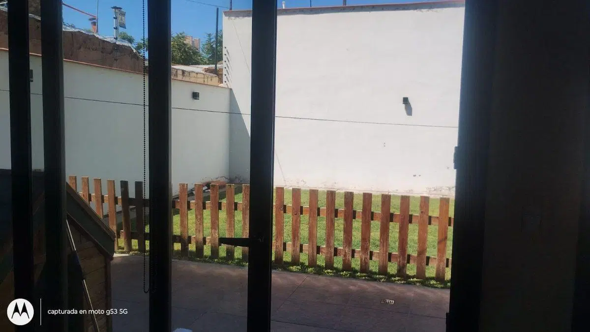 Casa Duplex 4ta oeste 8 años antiguedad 4