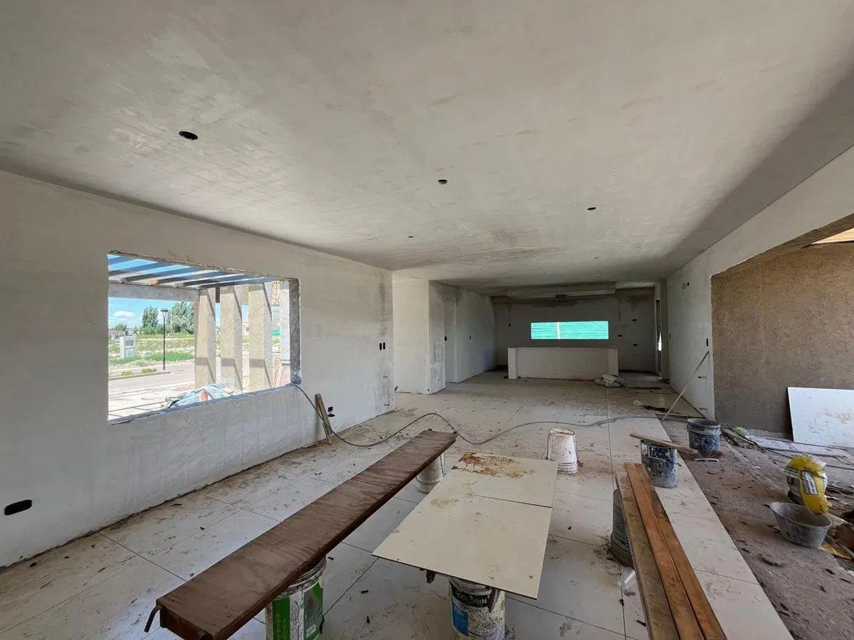 CASA EN VENTA, LUJAN DE CUYO 5