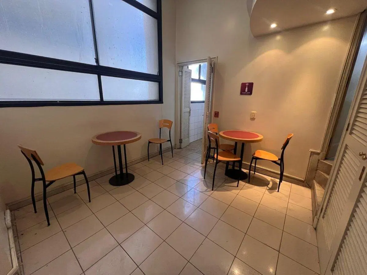 VENTA Oficina Piso Completo Edificio Gomez Mendoza 5