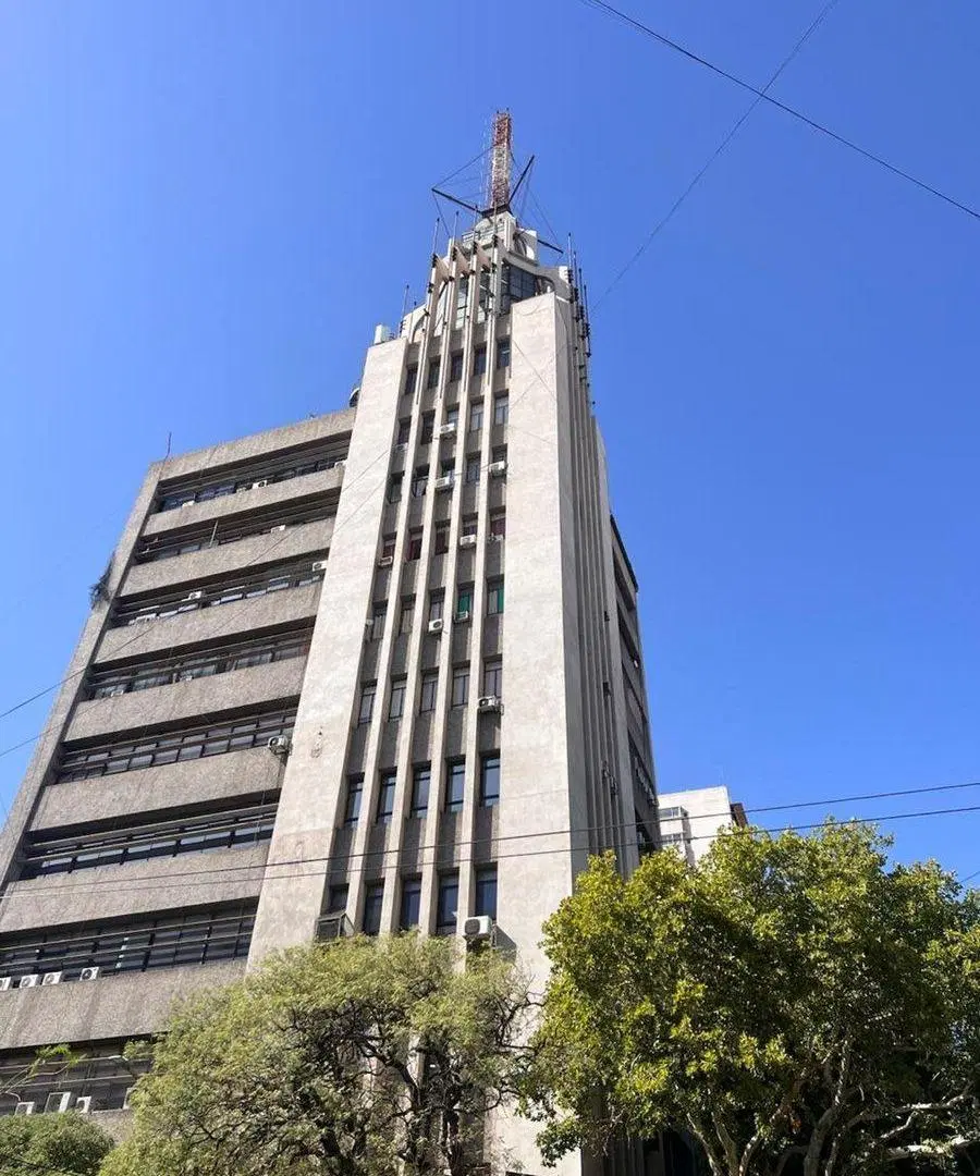 VENTA Oficina Piso Completo Edificio Gomez Mendoza 2
