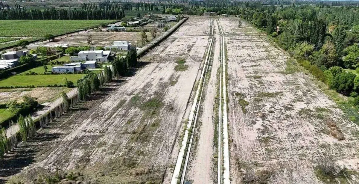 LOTE EN VENTA BARRIO VERONA, VISTALBA, MENDOZA 3