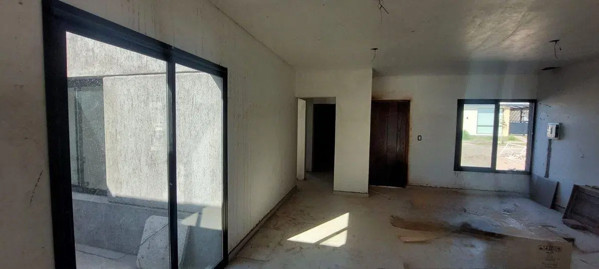 CASA EN VENTA BARRIO PRIIVADO MAIPU 4