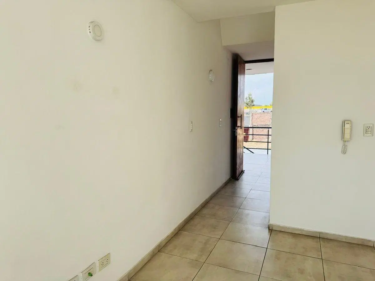 Venta departamento Carrodilla 5