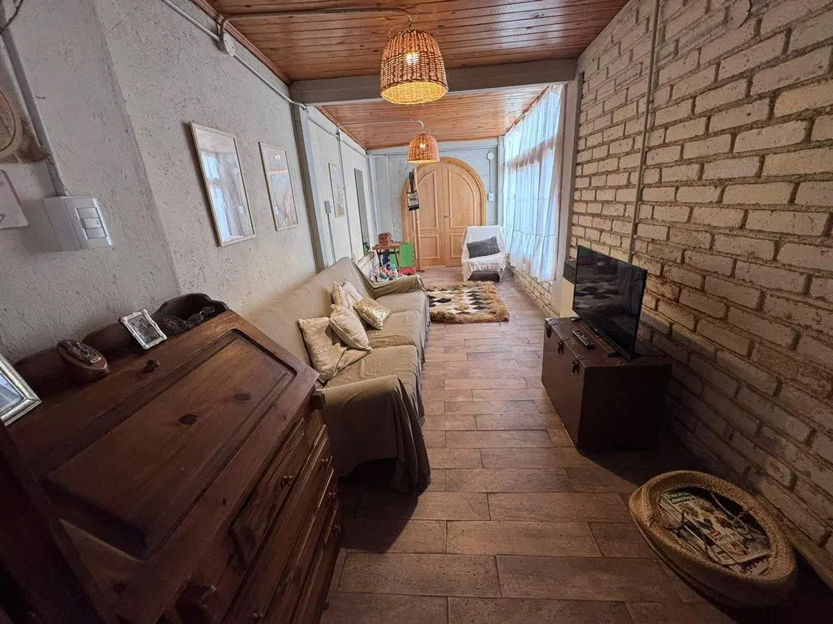 CASA EN VENTA-SEXTA SECCION, CIUDAD DE MENDOZA 4