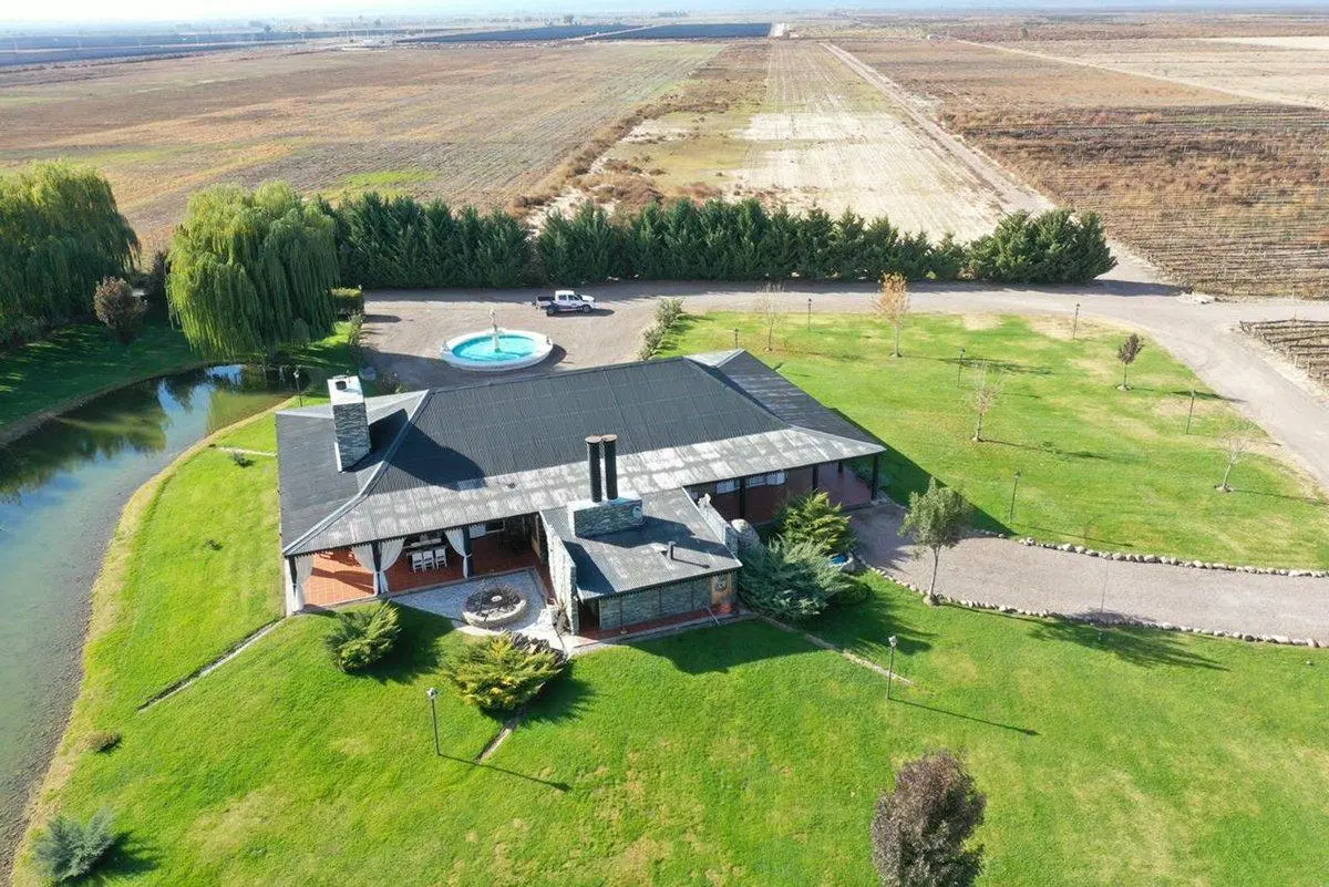 VENTA FINCA PREMIUM EN LUJÁN DE CUYO 2