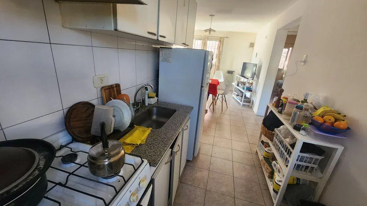 Venta Lindo Depto 2 dorm en 6ta Seccion 4