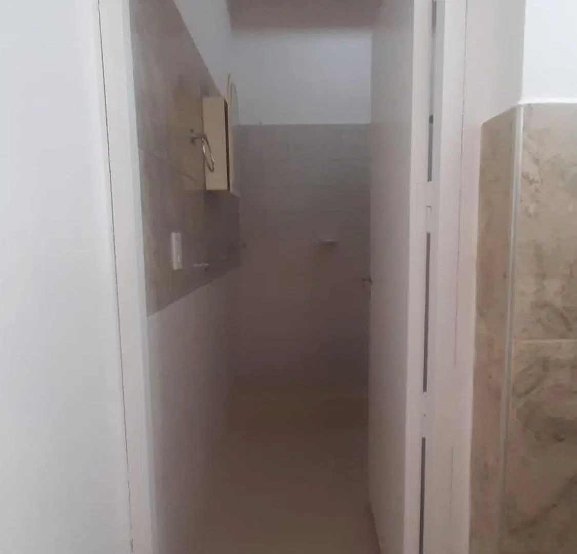 SE ALQUILA DPTO PLANTA BAJA  DOS DORMITORIOS GLLEN 2