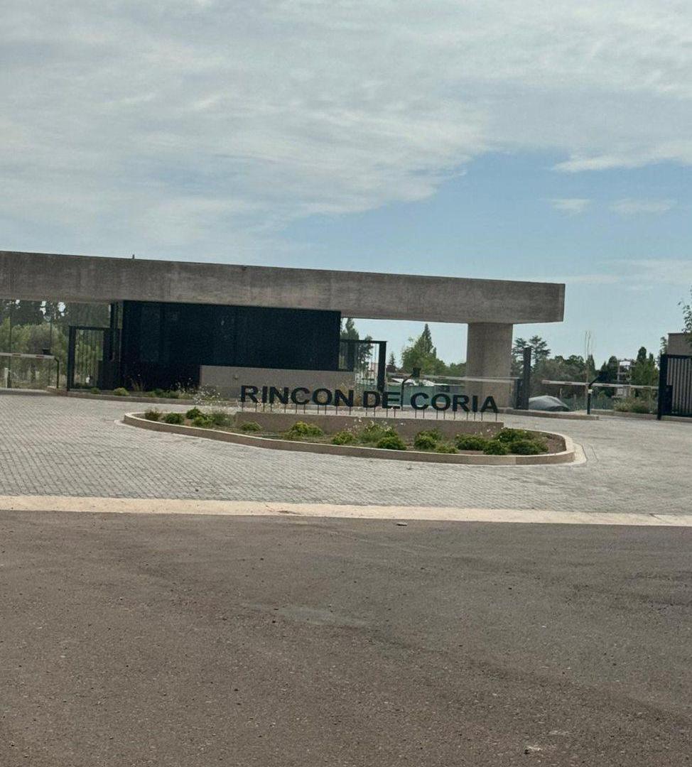 LOTE EN VENTA B. RINCON DE CORIA - LUJAN DE CUYO.
