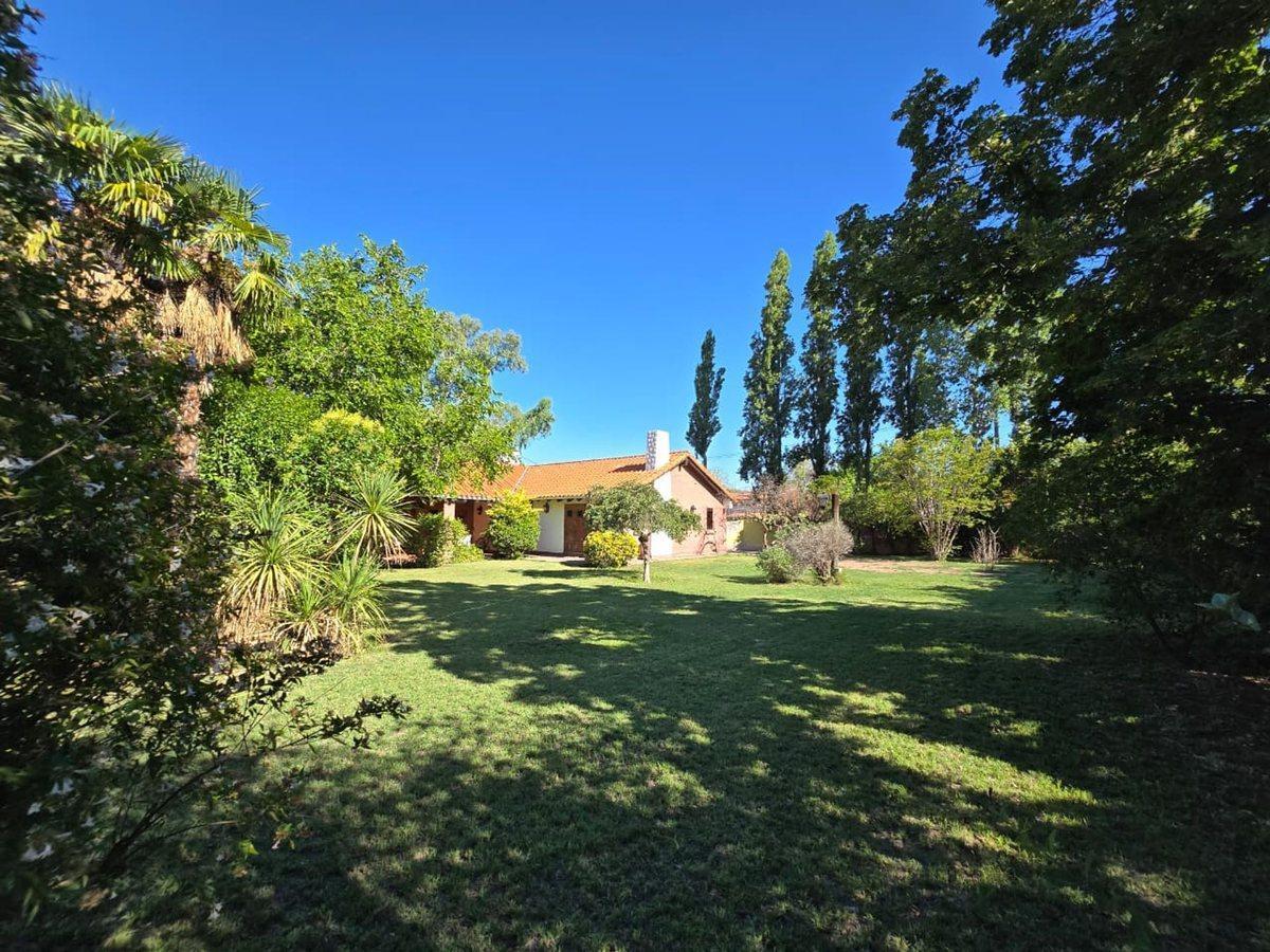 Venta Casa esquina Chacras de Coria, Luján de Cuyo