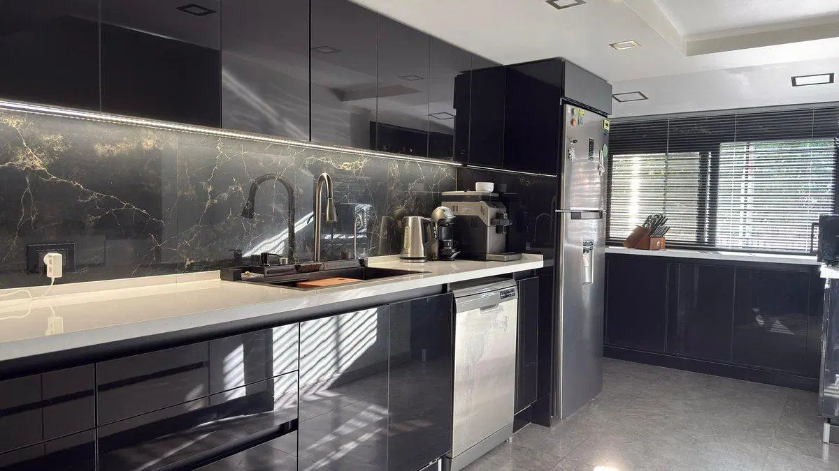 Casa en venta Godoy Cruz, 3 habitaciones, pileta 5