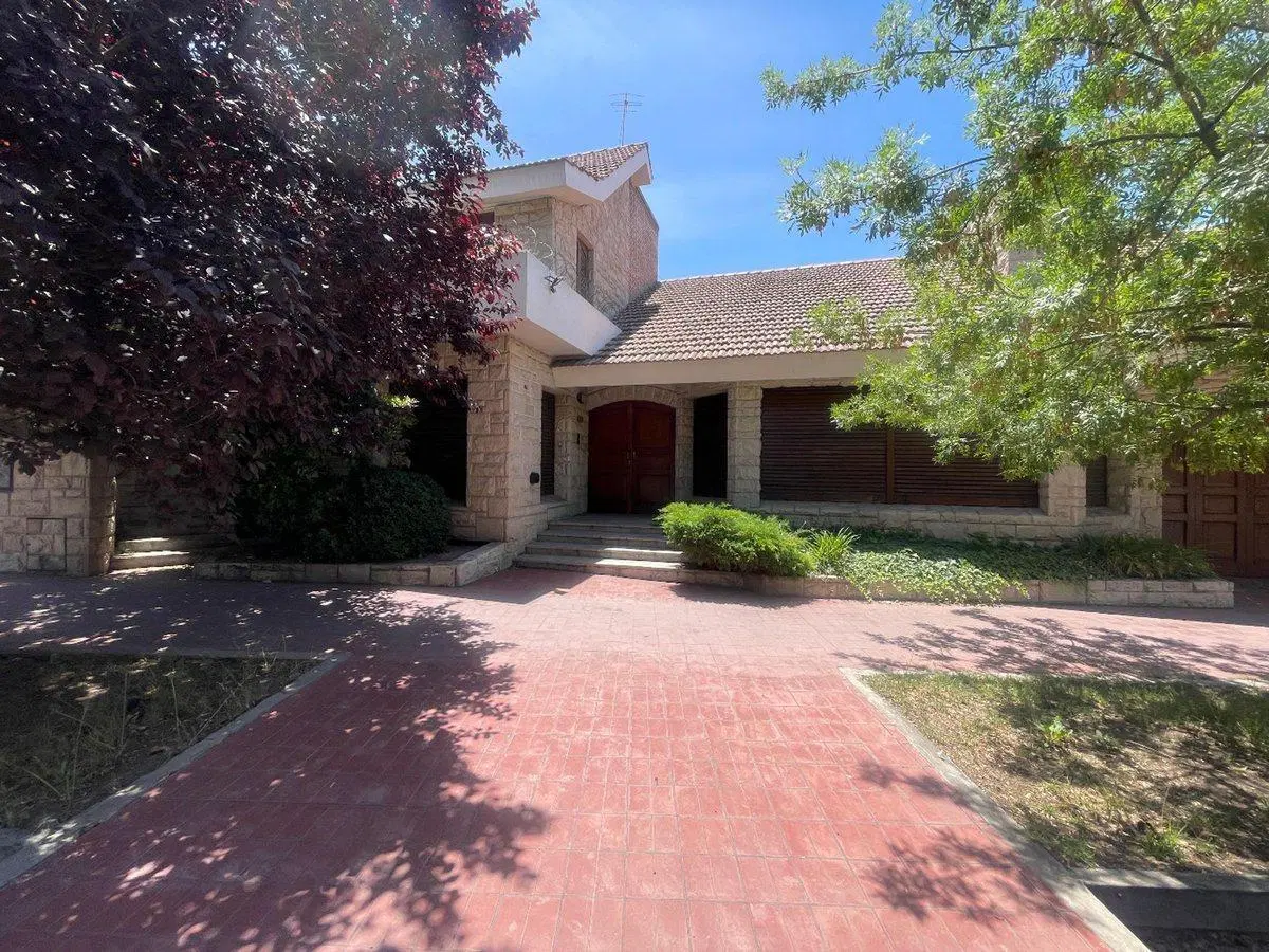 CASA EN VENTA DORREGO GUAYMALLEN MENDOZA 3