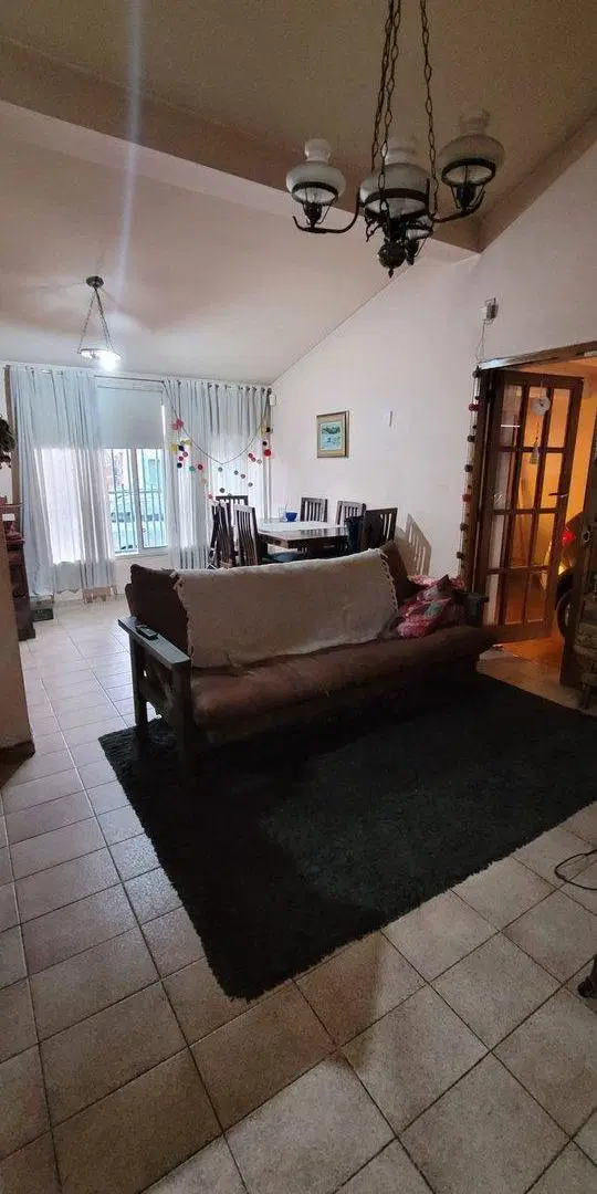 VENTA 2 CASA, GODOY CRUZ, CON 409 M2 TERRENO 4
