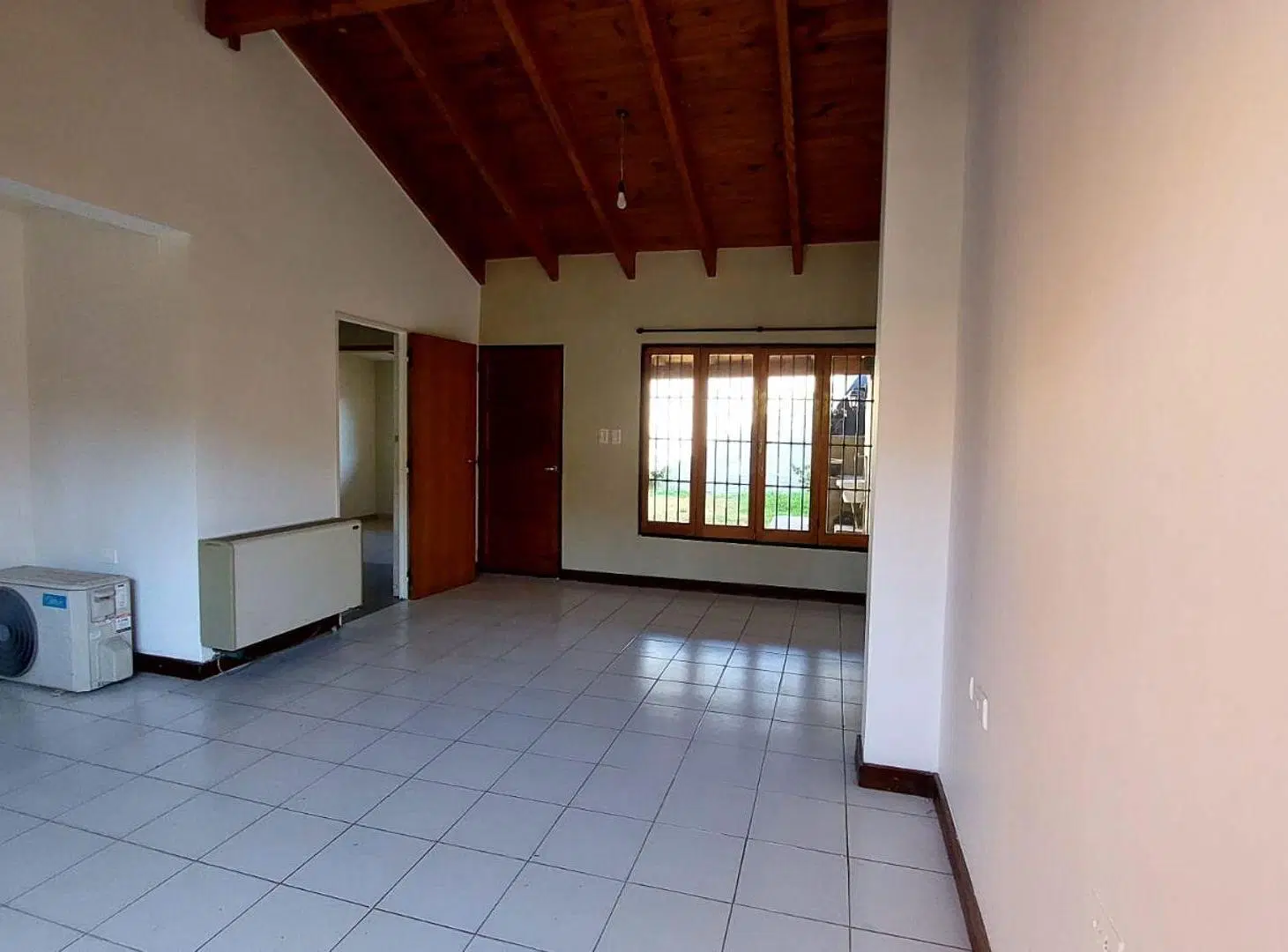 CASA EN CALLEJON PRIVADO -3 DORM - G. CRUZ MENDOZA 2
