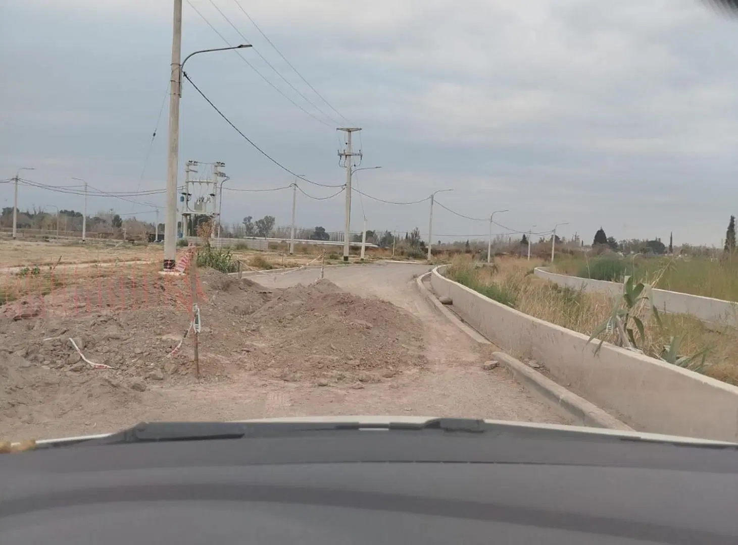 VENTA DE LOTE EN BARRIO NATANIA 44 EL EQUIPO 4