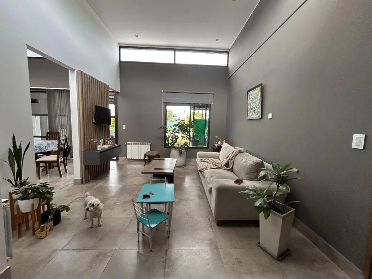 CASA EN VENTA BARRIO PRIVADO MAIPU 3