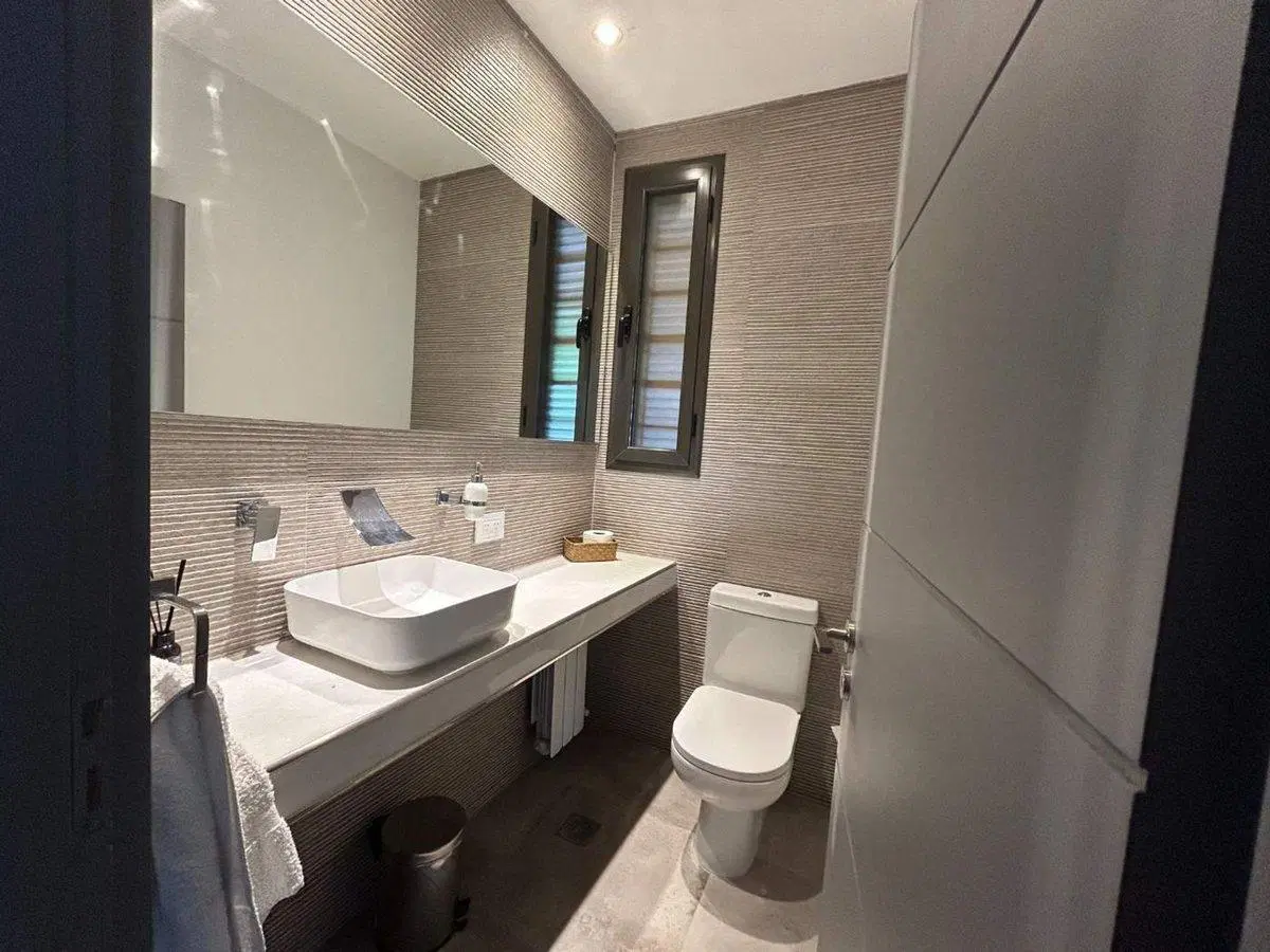 CASA EN VENTA BARRIO PRIVADO MAIPU 8