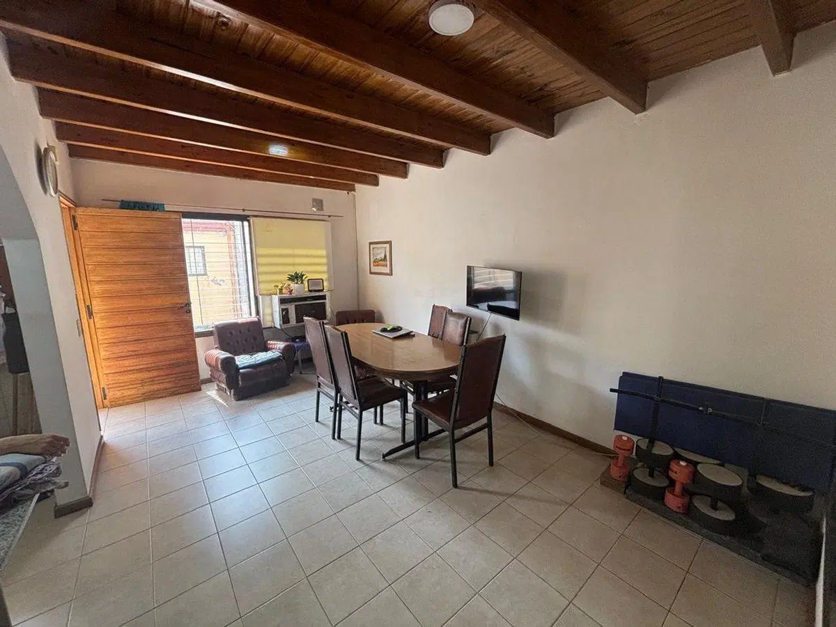 Venta departamento 1 dorm + cochera 4ta Secc Oeste 2