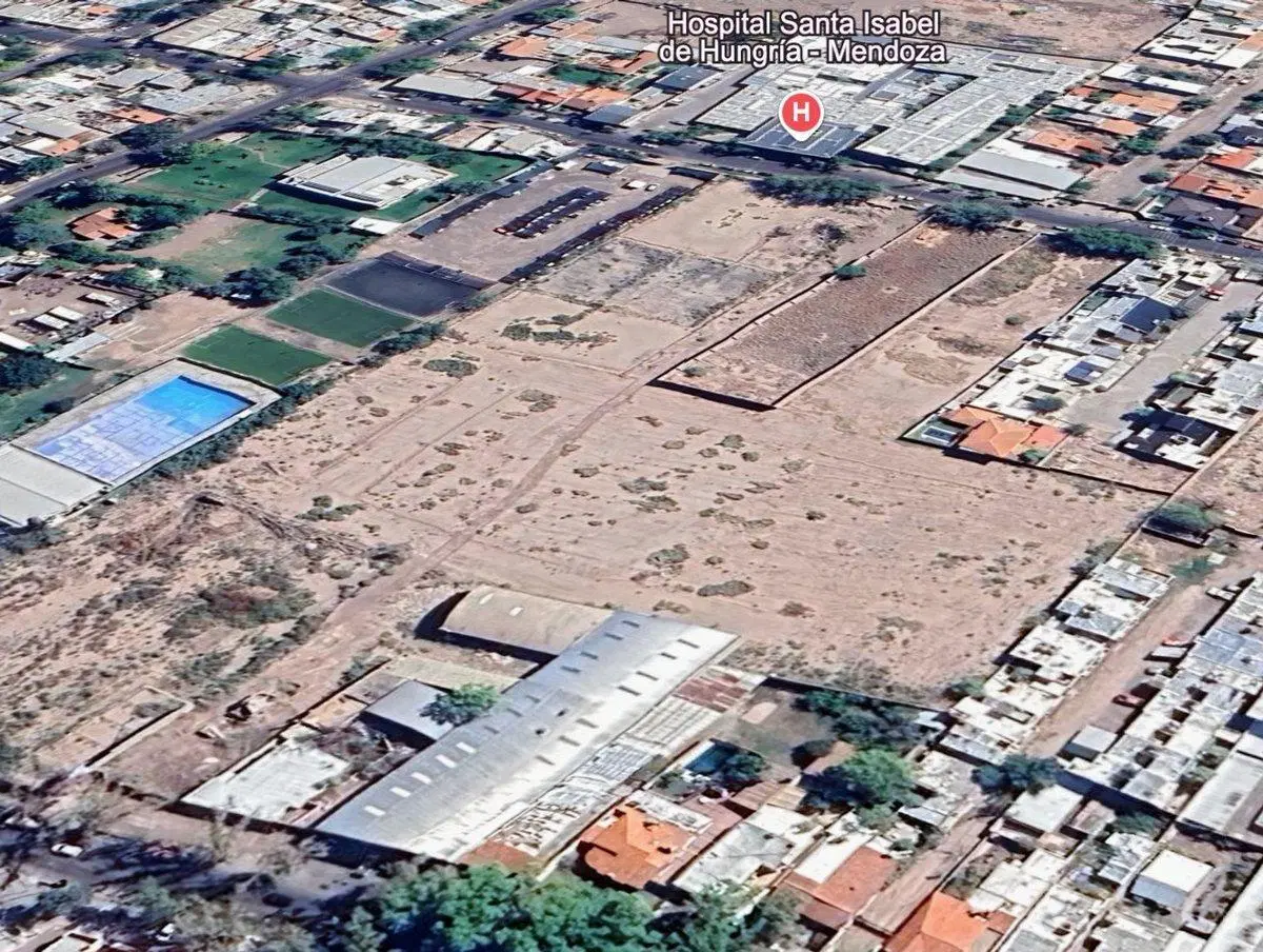 Terreno de 1 ha 2 m2 a la venta en Villanueva 4