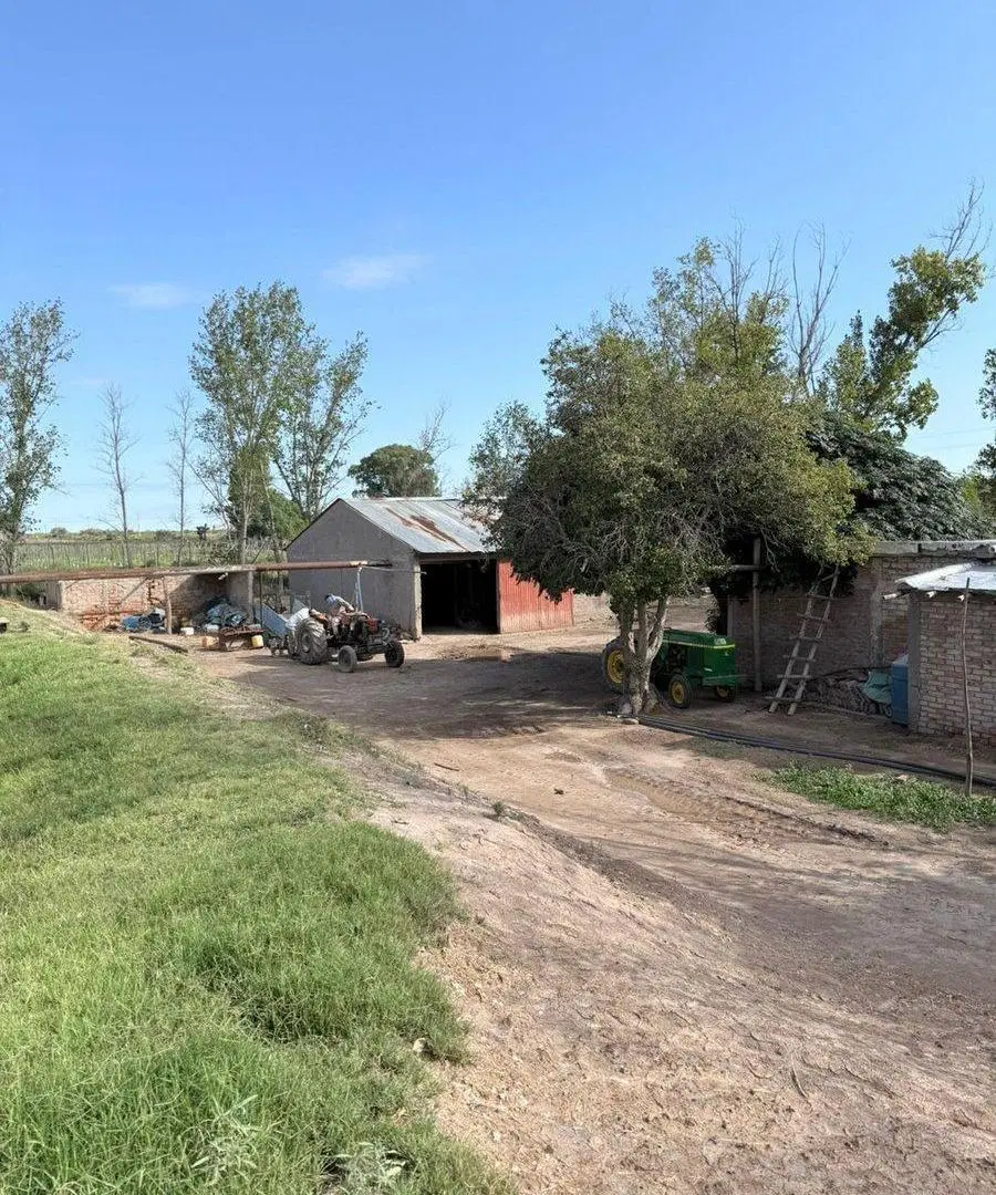 VENTA FINCA EN SANTA ROSA CON POZO 5