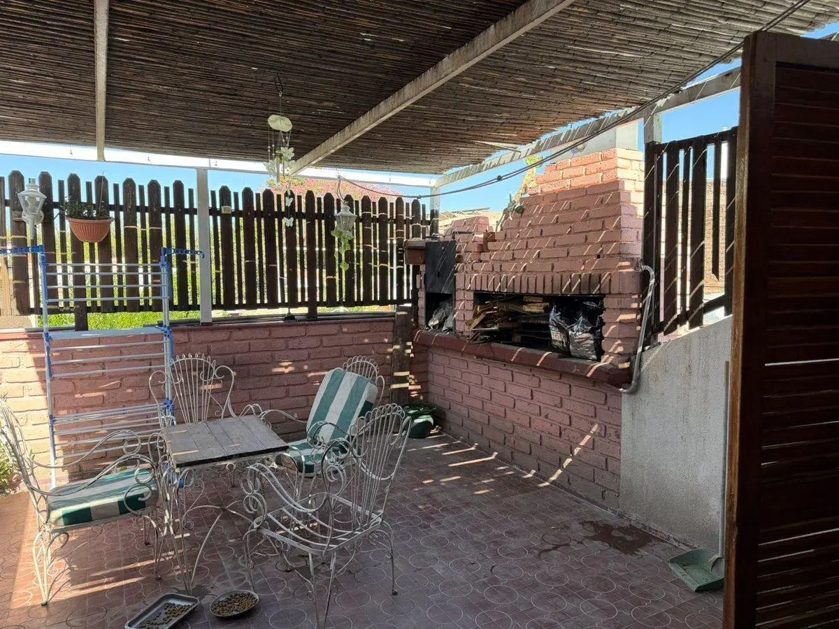 CASA EN VENTA CIUDAD 3 DORMITORIOS MENDOZA 5